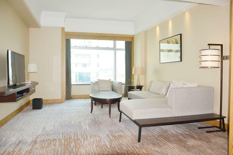 New World Shanghai Hotel
