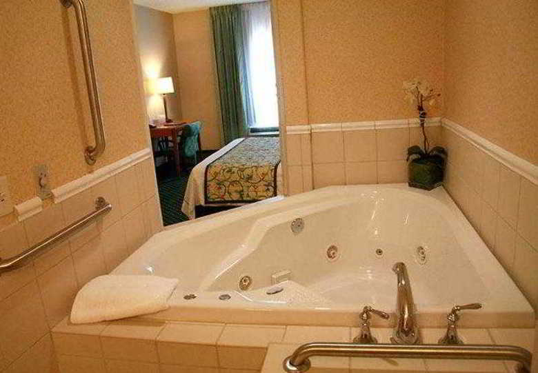 Hotel Fairfield Inn & Suites Toledo North