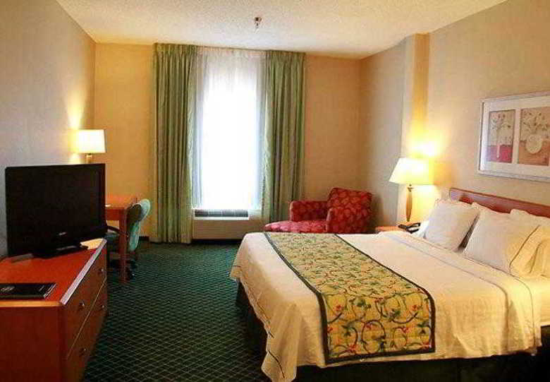 Hotel Fairfield Inn & Suites Toledo North