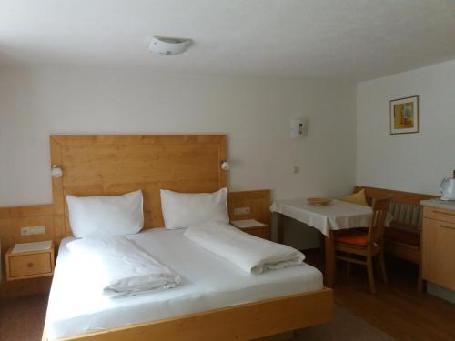 Hostal Caf� Restaurant Pension Bergland