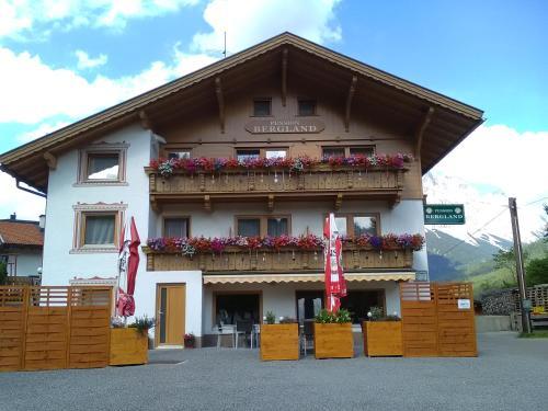 Hostal Caf� Restaurant Pension Bergland