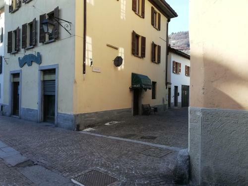 Al Vecc Purtun