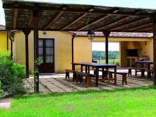 Sprawling Holiday Home In Sarteano With Swimming Pool