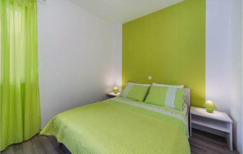 Stunning Apartment In Brist With 1 Bedrooms