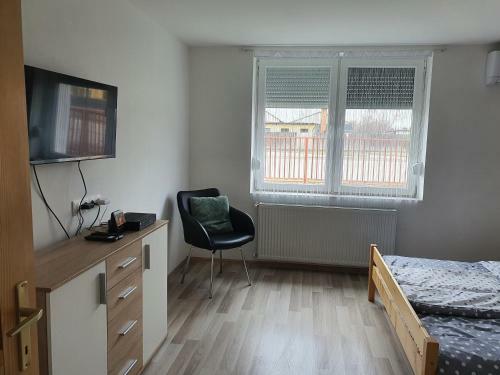 Fam�lia Apartman Cserkesz?l?