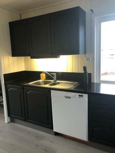 Apartamento Koselig Enebolig Med Gratis Parkering!