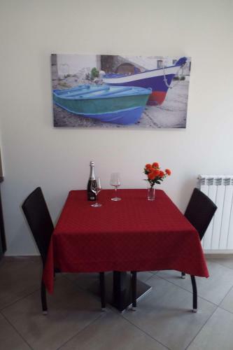 Cefal� Studio Room And Apartments