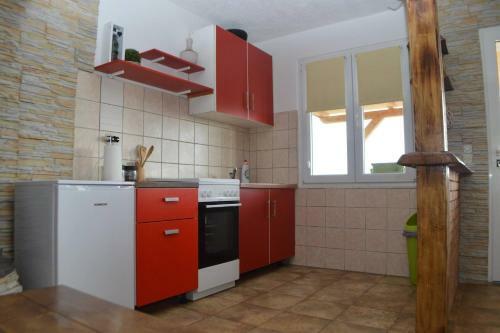 Apartamento Spacious Robinson House Paloma Blanca, Sleeps 8