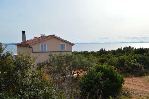 Apartamento Spacious Robinson House Paloma Blanca, Sleeps 8
