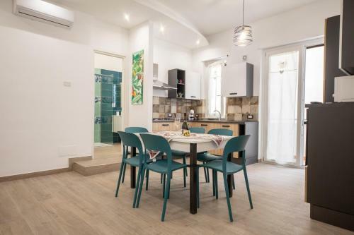 Trinacria Apartments