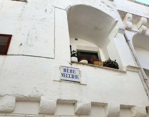 Beautiful Garden Apartment In Cisternino