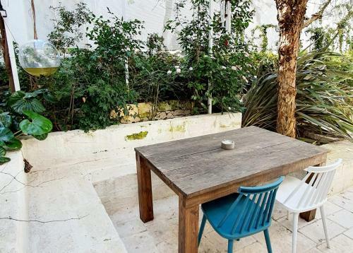 Beautiful Garden Apartment In Cisternino
