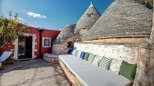 Villa Cisternino Trulli Mansion With Pool By Wowhomes