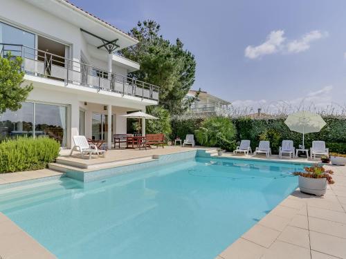 Holiday Home Les Pinasses
