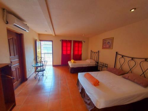 Hostal Hotel Lolita's Boutique