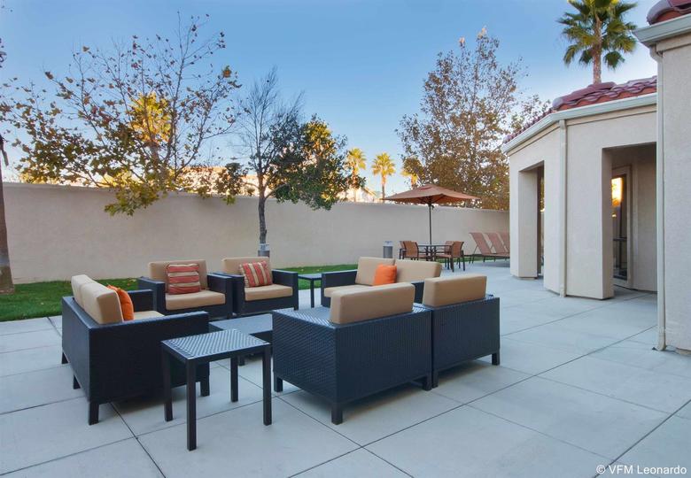Hotel Courtyard Palmdale