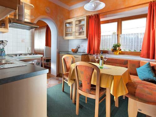Apartamento Ferienwohnungen G�stehaus L�rcheck