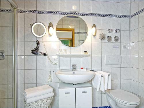 Apartamento Ferienwohnungen G�stehaus L�rcheck
