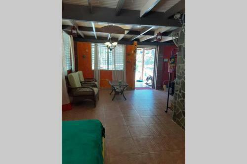 La Canela Beach Cottage, 5 Minute Walk To Beach