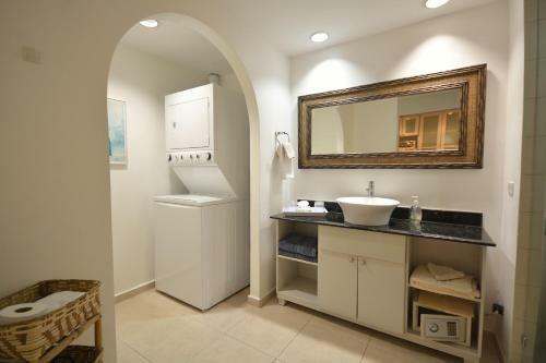 Solarium At Coronado Bay Oceanfront Apartments