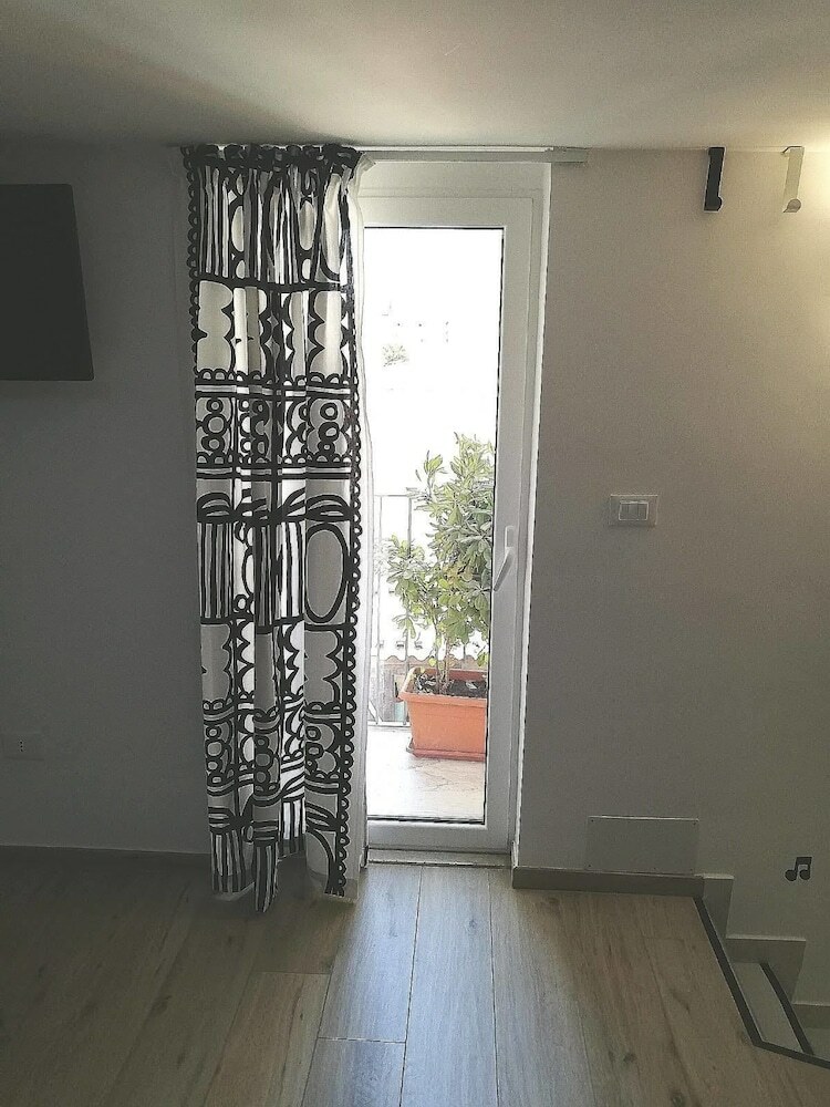 Hostal Gh Rooms Catania