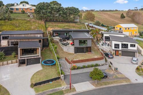 R And R At Robertson - Raglan Holiday Home