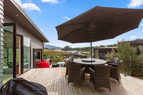 R And R At Robertson - Raglan Holiday Home