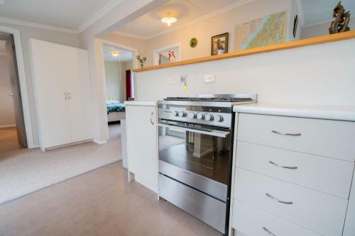Sweet Retreat - Te Anau Holiday Home
