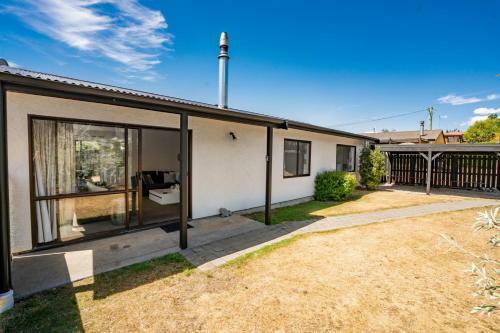 Wander Into Wanaka - Wanaka Holiday Home