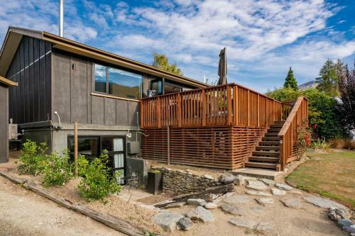 Mckibbin Lodge - Arrowtown Holiday Home