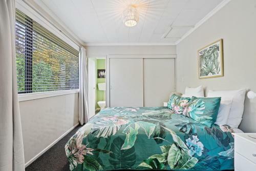 Mckibbin Lodge - Arrowtown Holiday Home