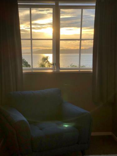 2mins To Lakefront Family Retreat