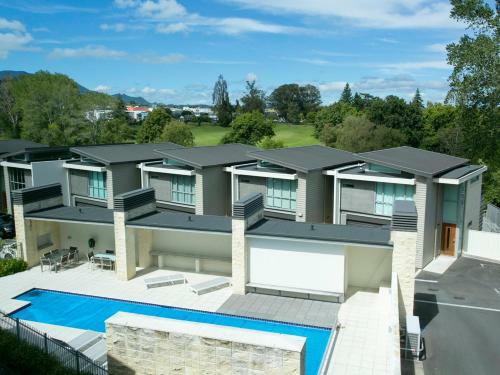 Harbourview Apartment - Taupo Holiday Apartment
