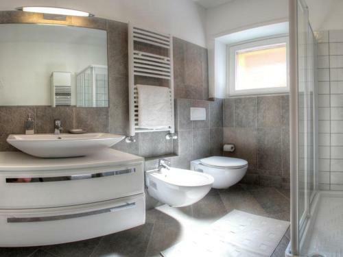 Apartamento Residence Girasole Casa Gialla