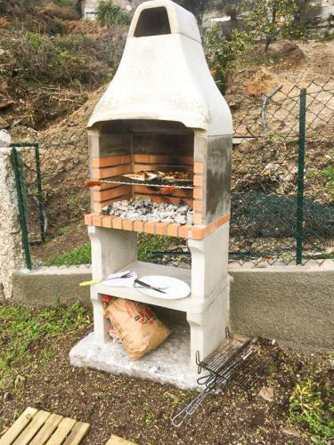 Casa Da Ramada - Water Spa Tank With Running Natural Spring Water - By Bedzy