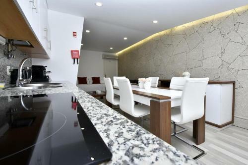 Porta Nova ? Apartments Collection By Perpetual Relax