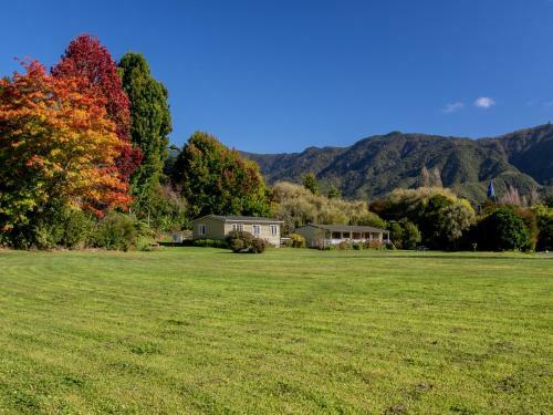 Rata Cottage - Marahau Holiday Unit