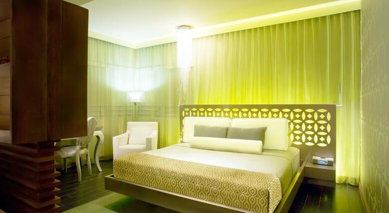 Hotel Dream South Beach