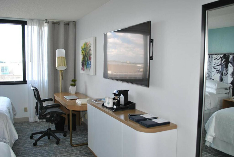 Sheraton Miami Airport Hotel & Executive Meeting Center