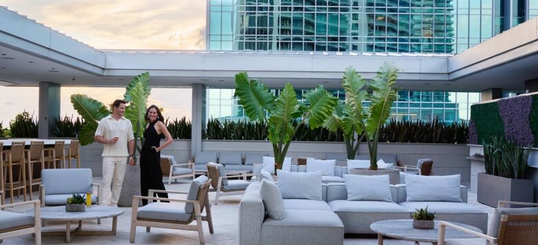 Hotel Conrad