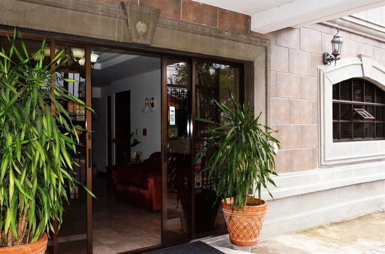 Hotel Plaza Real Suites & Apartments San Jose