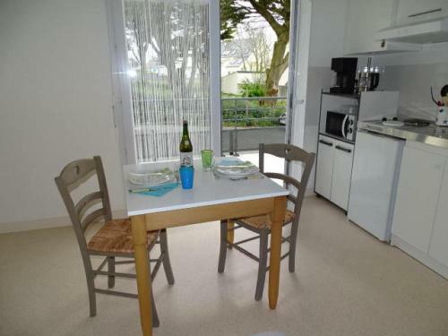 Studio Apartment Audierne - Bre06111d-s