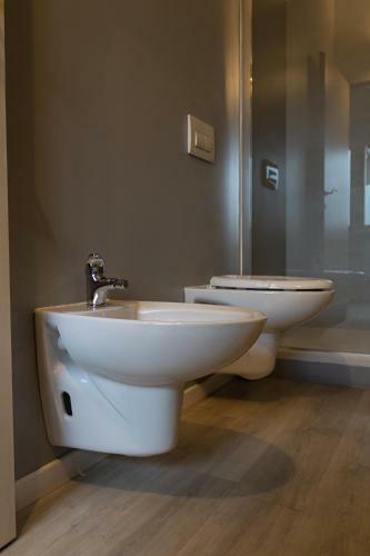 Hostal Bergamo Guesthouse - Self Check-in