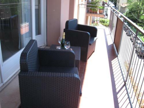 Apartamento Silky House With Private Parking