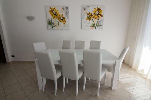 Apartamento Silky House With Private Parking