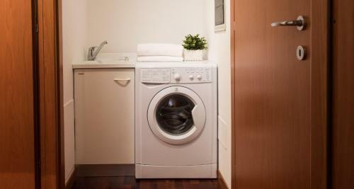 Apartamento Altido Superb And Chic Flat In Viale Geno, Como Lake