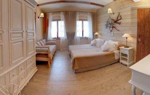 Grand View Afrodite