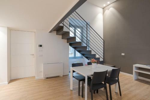 Apartamento Suite Grimoldi - By Myhomeincomo