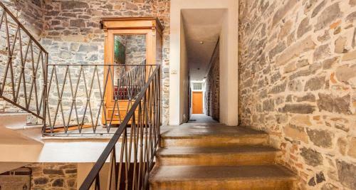 Apartamento Altido Charming Flat For 5, Near Train Station