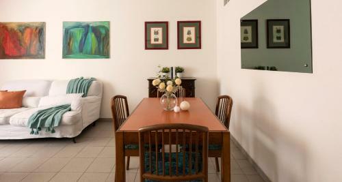 Apartamento Altido Charming Flat For 5, Near Train Station